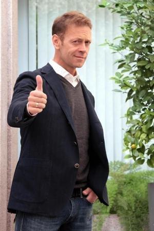 Problemi di coppia? Tranquilli ,ci pensa Rocco Siffredi a risolverli.