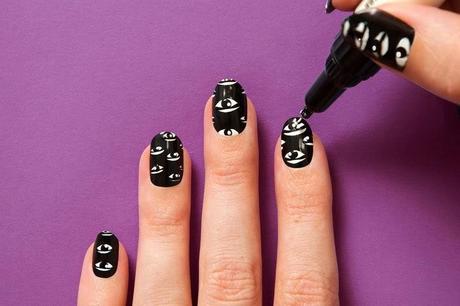 Kenzo Eye 'nail' print