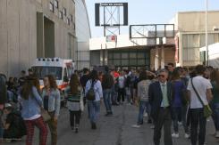 Bari/ Reportage Fotografico. Stand della Difesa al Salone dello Studente