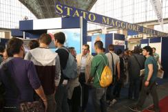 Bari/ Reportage Fotografico. Stand della Difesa al Salone dello Studente