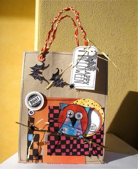 http://i-love-scrapbooking.blogspot.it/2009/10/halloween-e-tempo-di-gufi.html