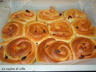 Halloween: Torta di rose arancioni per Halloween