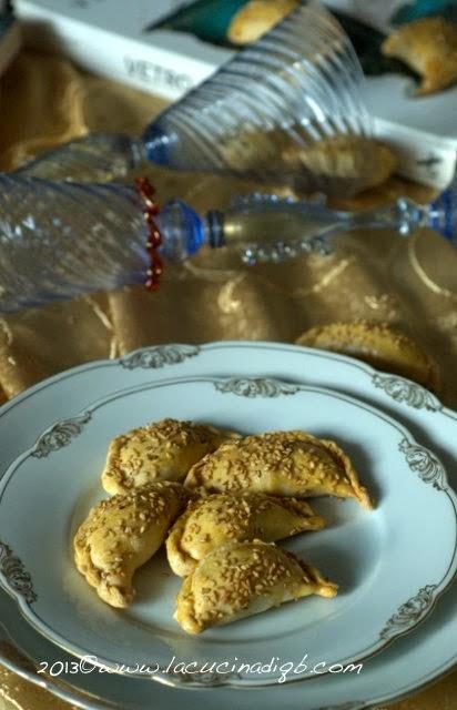 #dolcementepisa si trasferisce in laguna, con i tipici ravioli dolci del Ghetto veneziano, farciti di zucca, caffè e cardamomo