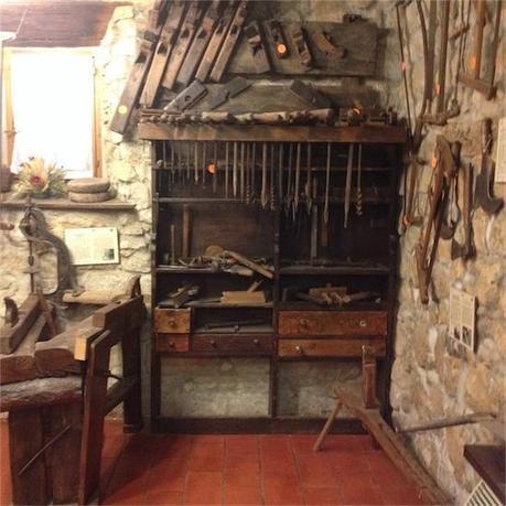 l Castelli in versi: di ciacci, di borlenghi e di balsamico quello vero.