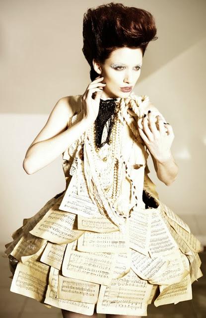 ART AND FASHION:FASHION IS ART!!