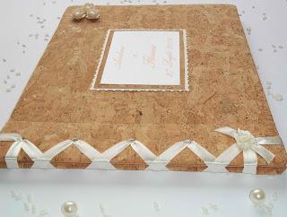 Album di nozze country chic realizzato interamente con pregiatissimo sughero..ideale anche come guestbook