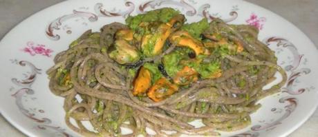 ricetta spaghetti grano saraceno cozze broccol