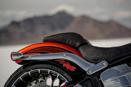 Harley-Davidson FXSBE CVO Breakout 2014