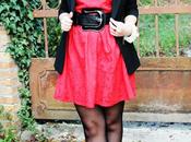 Outfit: abito rosso gonna ruota