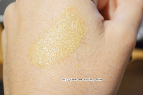 EX1 Cosmetics, Invisiwear Liquid Foundation - Review and swatches