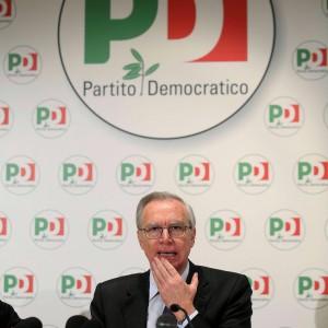 Congressi Pd, Cuperlo in testa. Ed è polemica con i renziani