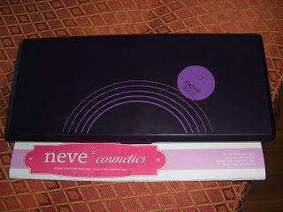 Un piccolo acquisto da NEVE COSMETICS ^___^