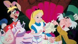 17624b_Disney_Alice(new)_BG