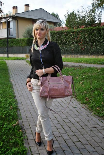 BLACK AND PYTHON PRINT