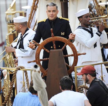 themusik robbie williams go gentle singolo testo video traduzione album Go Gentle di Robbie Williams