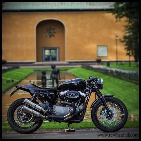 Harley Nightster Cafè Racer by Re-Cycles Bikes Rewheeled AB