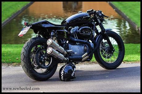 Harley Nightster Cafè Racer by Re-Cycles Bikes Rewheeled AB