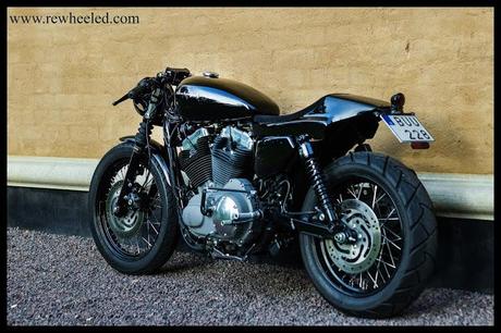 Harley Nightster Cafè Racer by Re-Cycles Bikes Rewheeled AB