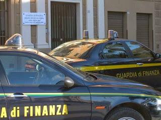 Truffa dei quiz facili in tv, sei arresti (Ansa)