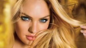 candice-swanepoel-indossa-il-royal-fantasy