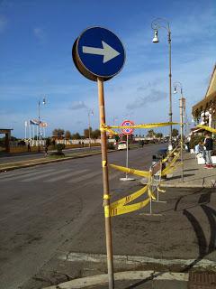 Pedonalizzazioni del Lungomare di Ostia? Bellissimo, però... Tante foto di degrado