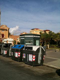 Pedonalizzazioni del Lungomare di Ostia? Bellissimo, però... Tante foto di degrado