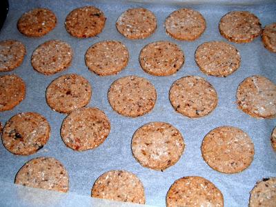 Biscotti light alla farina integrale e prugne secche