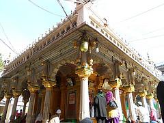 Nizamuddin Dargah, Delhi