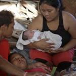 Filippine, tifone Hiyan: tra morte distruzione nasce Bea Joy, bimba del miracolo