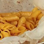 Ricette di primi: penne allo zafferano in cartoccio