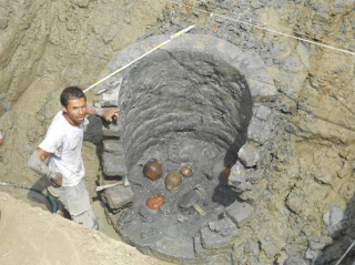 Archeologia. Scoperto a Sant’Agata di Bologna il pozzo delle meraviglie