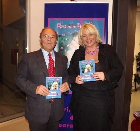 Presentata l’opera prima della giornalista Barbara Braghin: “I primi 99 modi in cui sono stata corteggiata” Il Sindaco di Porto Viro Giuseppe Gennari e Barbara Braghin