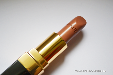 Chanel, Icone (55) Rouge Coco Lipstick  - Review and swatches