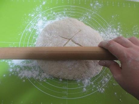 Joseph Joseph Roll-up Tappetino pasticceria Image and video hosting by TinyPic