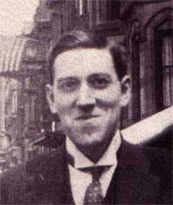 Howard Phillips Lovecraft, il noto autore di Providence. 