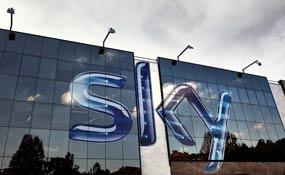 Sindacati, Sky decide di spostare 42 posti di lavoro da Roma a Milano