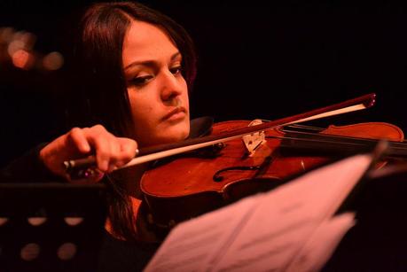 Petali di rose: il racconto fotografico dal Teatro degli Antei