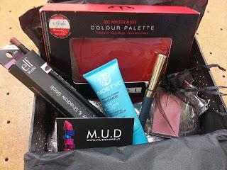 Weekly Box M.U.D. Store