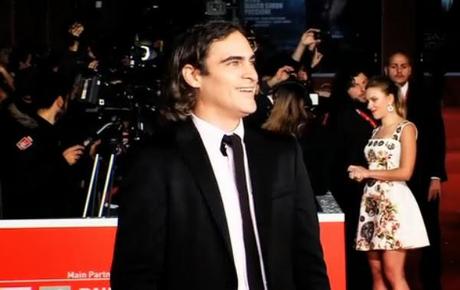 Red carpet bagnato, red carpet fortunato? (Video)