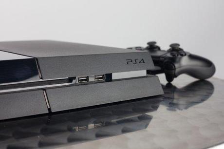 PlayStation 4 è tra noi