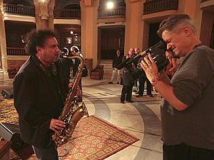 Enzo_Avitable_Music_Life_Jonathan_Demme__1-400x300