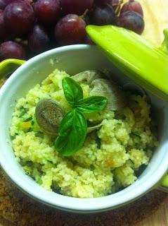 COUS COUS ALLA MARINARA CON JULIENNE DI ZUCCHINE