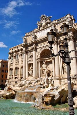 Roma e la Fontana di Trevi.