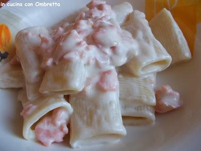 Rigatoni Pasta Vera panna e salmone affumicato