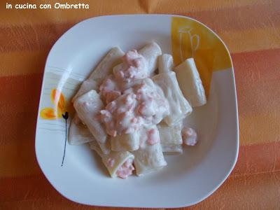 Rigatoni Pasta Vera panna e salmone affumicato