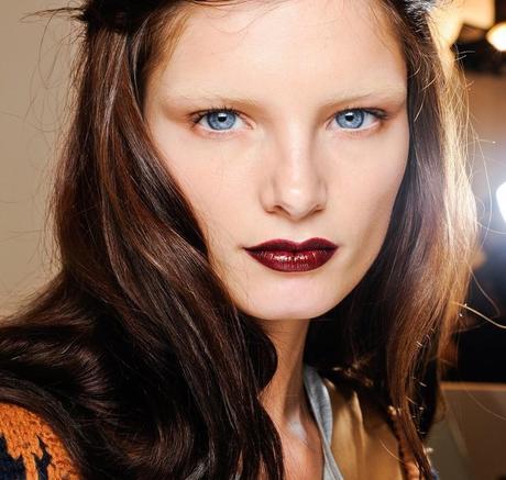 Un (non) articolo sul trend del rossetto bordeaux Gucci Herbst/Winter 2012