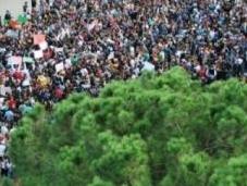 ALBANIA: Entro domani governo Rama decide sulle armi chimiche, proteste piazza