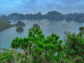 Vietnam: Halong Bay