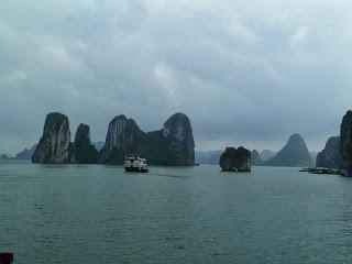 Vietnam: Halong Bay