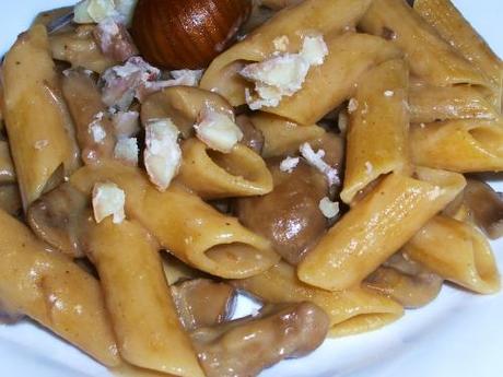 Casarecce al sugo di porcini e castagne